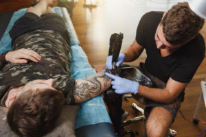 Post Depilacion y tatuajes